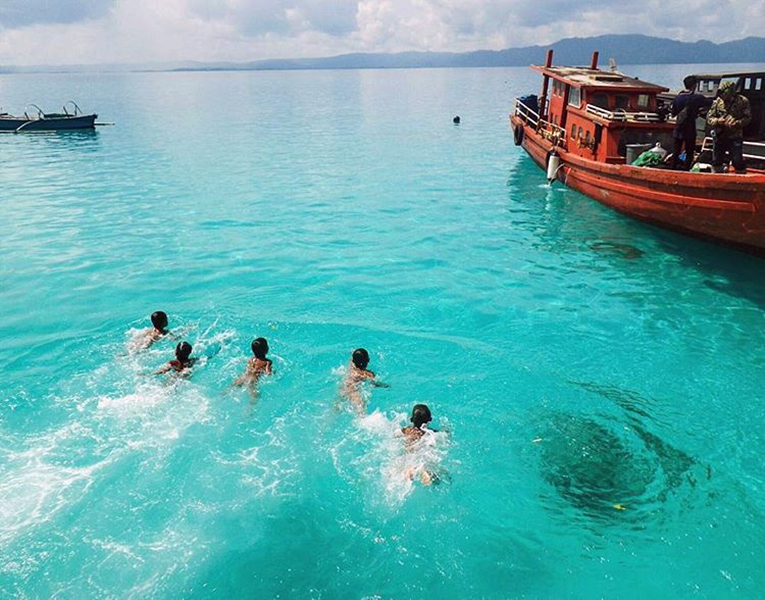 Pulau Siumat Pulau Siumat